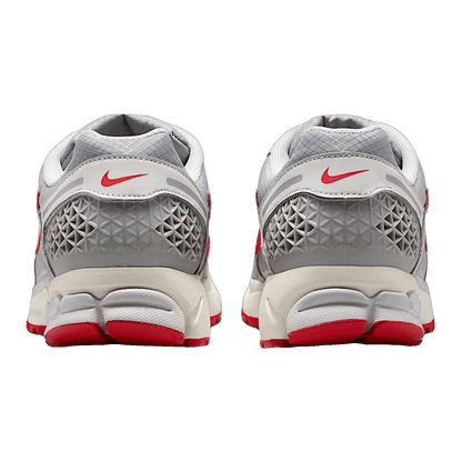 Nike Zoom Vomero 5 SE Grey Fog University Red Back IQ6589-001
