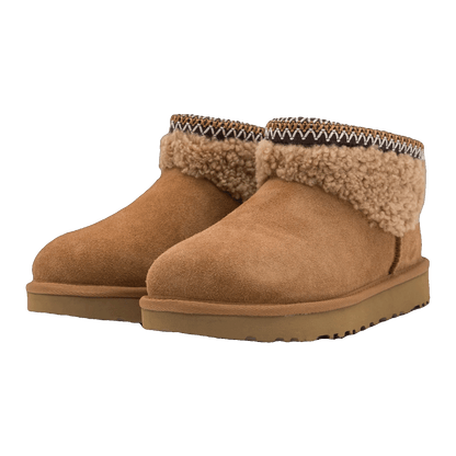 UGG Classic Mini Maxi Curly Boot Chestnut (W) Side